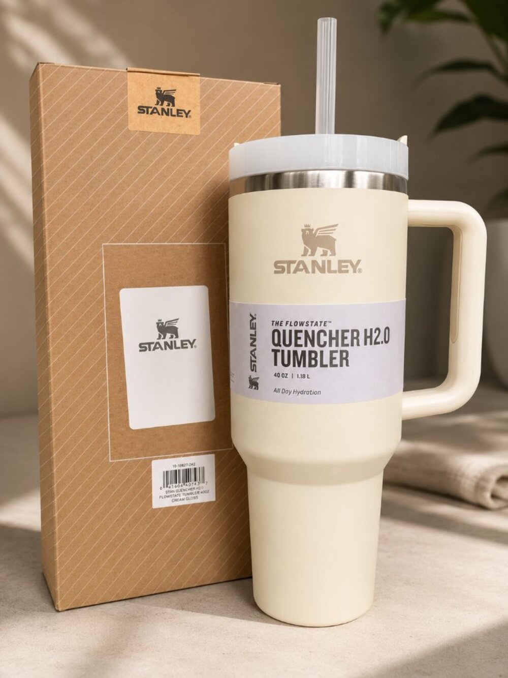 Stanley Cream White Quencher H2.0 Tumbler 40 oz with Box